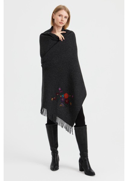 Kadın Triko Pirinç Örgü Işlemeli Yün Şal K.füme fırsatları