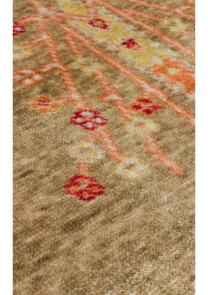 Zara Zr 08 Green Autumn Otantik Desenli Özel Hav Vermeyen ve Kolay Temizlenebilir Tensel Kullanılarak El Emeği Ile Özel Tezgahlarda Üretilen Modern Uşak Halısı fırsatları