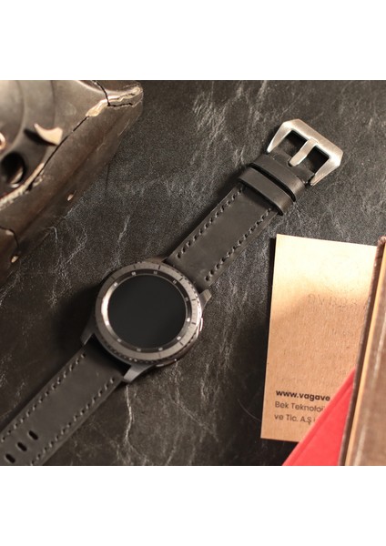 Samsung Galaxy Watch 4 5 6 / Watch 6 Classic 40MM 43MM 44MM 47MM Watch 5 Watch 5 Pro 40MM 44MM 45MM Watch 4 40MM 42MM 44MM 46MM Oval Uçlu Deri Kordon 20MM Hakiki Deri Kayış Siyah indirimleri