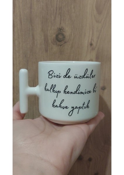 Krem Rengi Yazılı Baskılı T Kupa Bardak