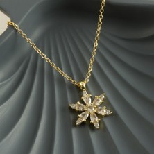 Feryal Lotus Zirkon Taşlı Yeni Sezon Kolye
