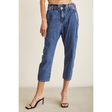 Never More Beli Lastikli Mom Jean