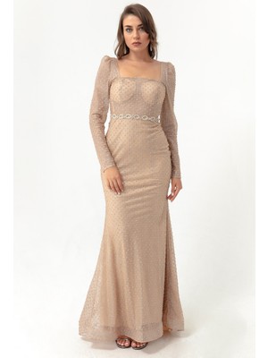 Lafaba Kadın Bej Kare Yaka Taşlı Kemerli Uzun Abiye Elbise