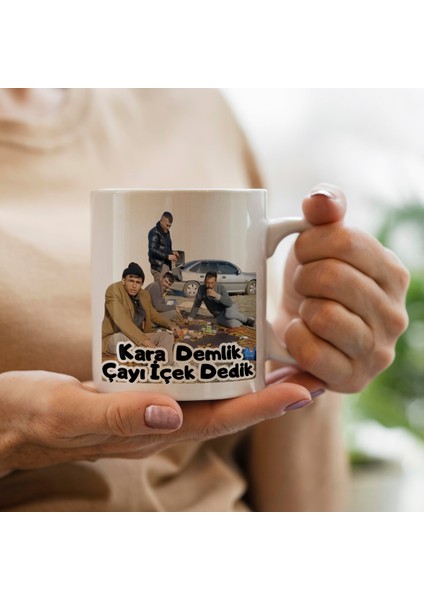 Kara Demlik Çayı Içek Dedik Kupa Bardak