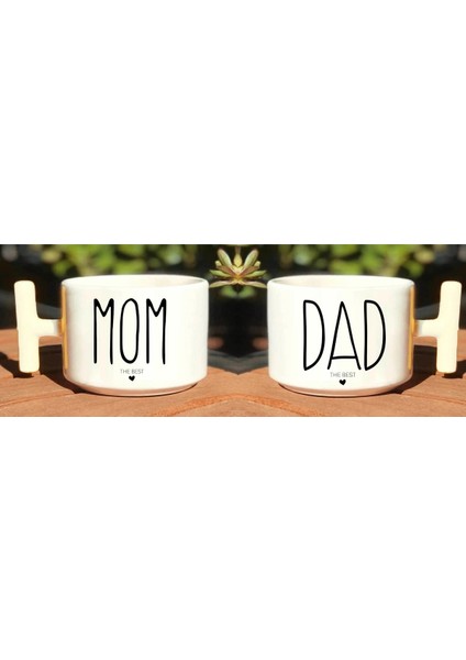 Mom Dad The Best Baskılı Çift 2'Li Beyaz T Kulp Kupa Bardak