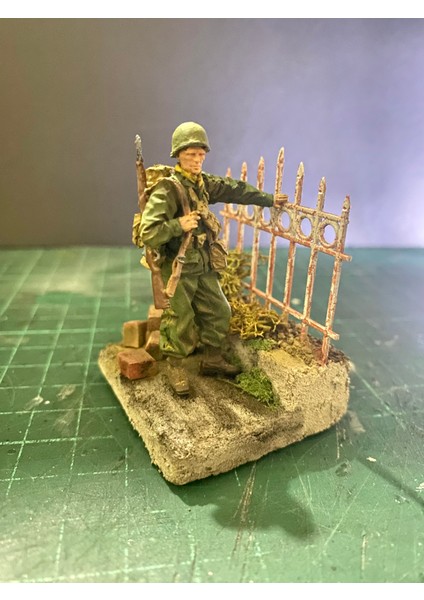 1001 Fırça Gı Leaning Winter 19441/35 Ölçekli Maket