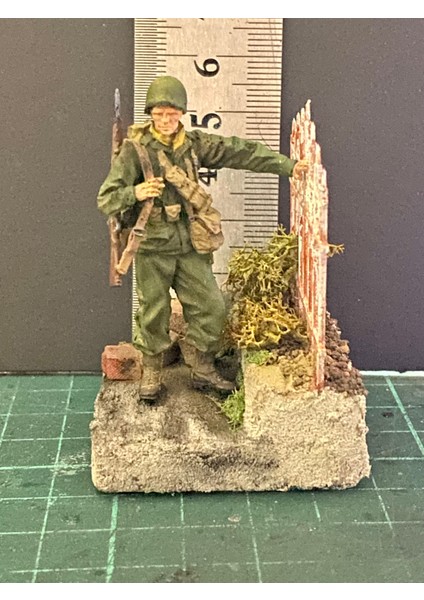 1001 Fırça Gı Leaning Winter 19441/35 Ölçekli Maket