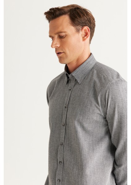 ALTINYILDIZ CLASSICS Erkek Siyah Slim Fit Dar Kesim Gizli Düğmeli Yaka Pamuklu Armürlü Gömlek modelleri
