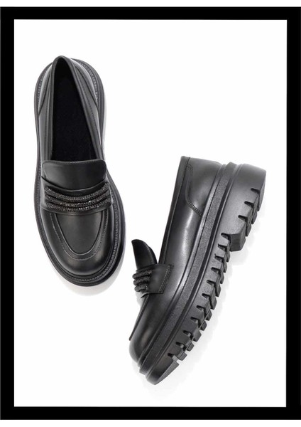 Siyah Kadın Loafer Ayakkabı K01386086009