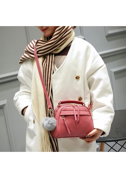 Gri Püskül Messenger Omuz Çantası Kadınlar Için Kız Moda Postacı Çantası Pu Deri Çanta Bayan Boston Hairball Crossbody Tote Çanta (Yurt Dışından) modelleri