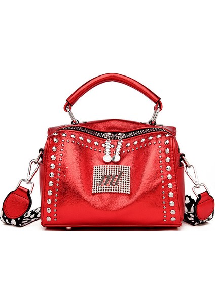 Kırmızı Marka Kadın Deri Çantalar Moda Perçin Kadın Çantası Siyah Bayanlar Için Yüksek Kapasiteli Crossbody Çanta 2020 Yeni Lüks Omuzdan Askili Çanta (Yurt Dışından)