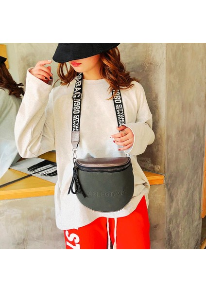 Siyah Moda Kadınlar Için Crossbody Çanta Pu Deri Messenger Omuz Eyer Çanta Bayan Yarım Daire Fermuarlı Para Çanta Сумка Женская (Yurt Dışından) fırsatları