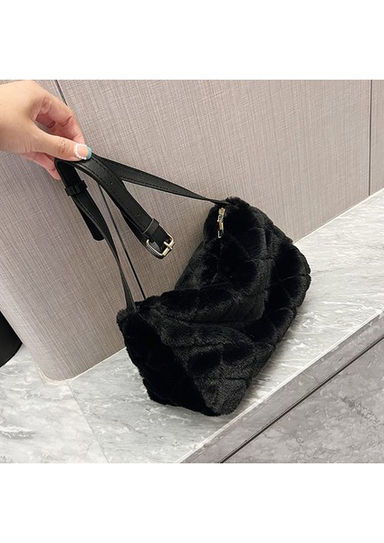 Siyah Kış Trendi Peluş Çanta Kadınlar Için Eşkenar Dörtgen Desen Taklit Kürk Tasarımcı Çanta Lüks Marka Tote Çanta Bayanlar Omuz Alışveriş Çantası (Yurt Dışından)
