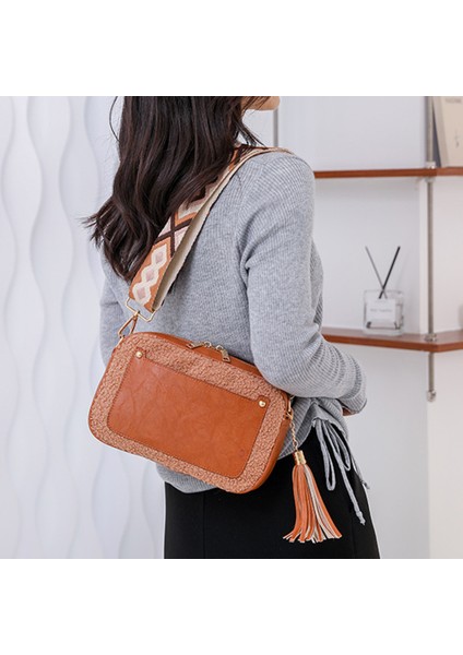 Kahverengi Küçük Kare Kadınlar Için Crossbody Çanta Moda Pu Ekleme Polar Kuzu Postacı Çantası Çanta Mini Kadın Omuz Çantaları Çanta (Yurt Dışından)