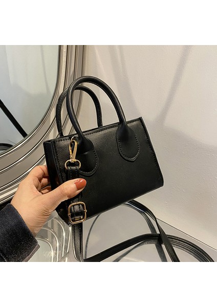 Siyah 2022 Düz Renk Pu Deri Kadınlar Için Crossbody Çanta Zincir Kadın Omuz Çantaları Mini Çantalar Seyahat Çapraz Vücut Çanta (Yurt Dışından)