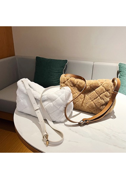 Beyaz Premium Gri Peluş Çanta Kabarık Taklit Kürk Tasarımcı Çanta Kadınlar Için Eşkenar Dörtgen Desen Deri Omuz Çantaları Kadın Kare Tote Çanta (Yurt Dışından) fiyatları