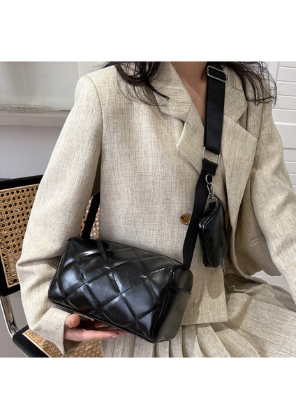 Siyah Basit Moda Pu Deri Yastık Kadınlar Için Crossbody Çanta Elmas Kafes Tasarımcı Lüks Çanta Çanta Kadın Omuz Tote Çanta (Yurt Dışından) fırsatları
