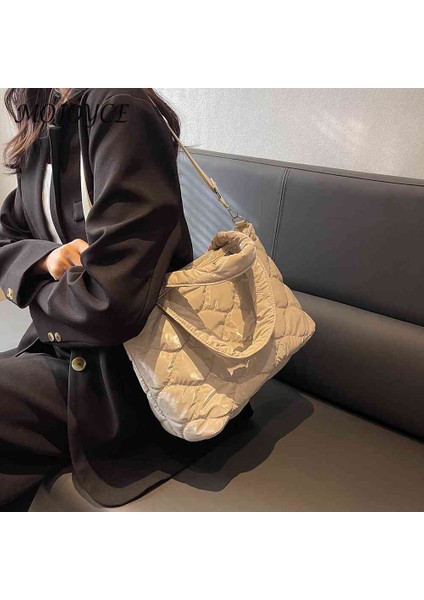Siyah Kadın Crossbody Çanta Düz Renk Naylon Pamuk-Yastıklı Üstten Saplı Çanta Rahat Fermuar Kış Moda Kapitone Bayanlar Büyük Tote (Yurt Dışından) modelleri