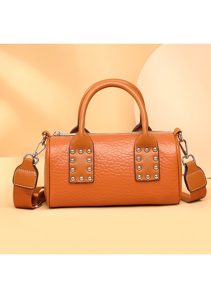 Siyah 2023 Yeni Marka Deri Bayan Tasarımcı Çanta Messenger Çanta% 100 Sığır Derisi Omuz Crossbody Çanta Kadınlar Için Yeni Sezon Desen (Yurt Dışından) modelleri