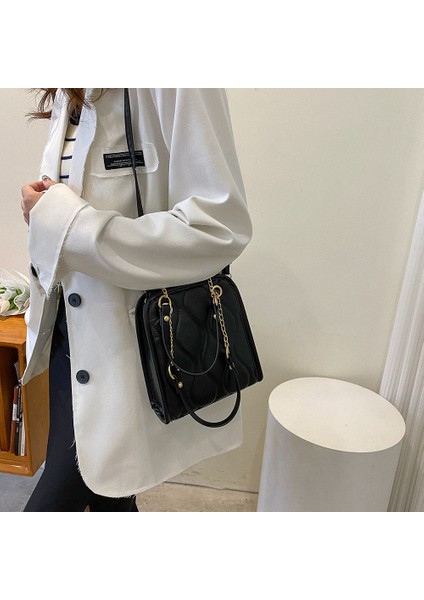 Siyah Moda Kadın Omuz Crossbody Çanta Baklava Desenli Satchels Pu Deri Zincir Rahat Seyahat Alışveriş Çantası Marka Tasarımcısı Çanta (Yurt Dışından) modelleri