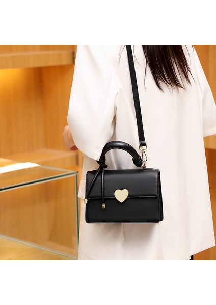 Siyah Kadınlar Için Yeni Trend Basit Çanta Suni Deri Küçük Klasik Moda Kadın Omuz Çantası Geniş Sapanlar Flap Crossbody Çanta (Yurt Dışından) fırsatları