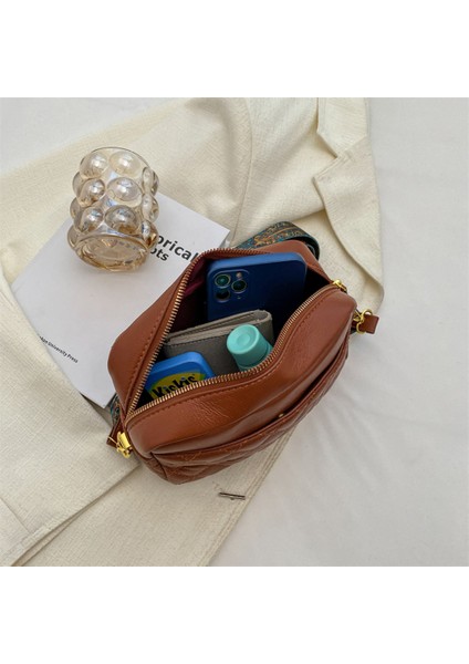 Siyah Retro Omuz Çantası Kapitone Pu Deri Omuz Crossbody Çanta Baskılar Geniş Kayış Eşkenar Dörtgen Desen Katı Fermuar Küçük Kadın Satchel (Yurt Dışından) fiyatları