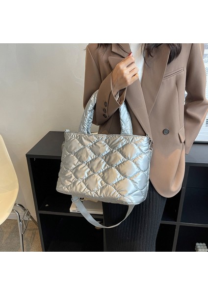 Gümüş Kadın Kadın Aşağı Çanta Düz Renk Naylon Pamuk-Yastıklı Üstten Saplı Çanta Rahat Fermuar Kış Moda Kapitone Bayanlar Büyük Tote (Yurt Dışından)