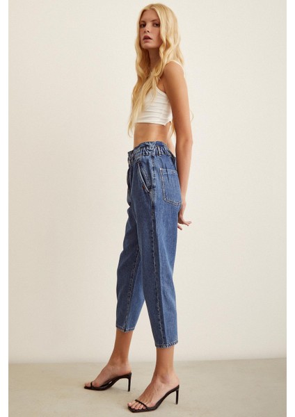 Beli Lastikli Mom Jean fırsatları