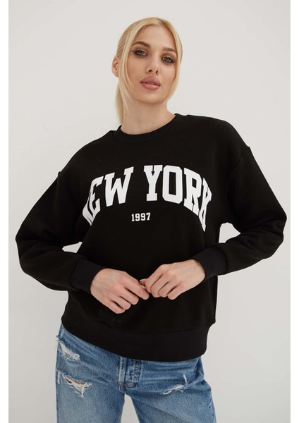 Pamuklu Baskılı Bisiklet Yaka Relaxed Fit Sweat Bayan Sweat 23K0158K1 modelleri