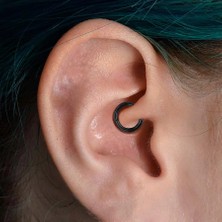 Heppii 6 mm Siyah Cerrahi Çelik Düz Halka Tragus Piercing Helix Kıkırdak Rook Daith