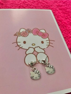 Takıconcept Sanrio Kawaii Hello Kitty Küpe Gümüş Kaplama