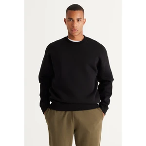 Altınyıldız Classics Erkek Siyah Oversize Fit Bol Kesim Pamuklu Içi Polarlı 3 Iplik Bisiklet Yaka Sweatshirt