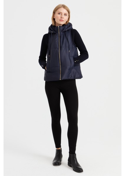 Kadın Kapüşonlu Kısa Kapitone Yelek Lacivert modelleri