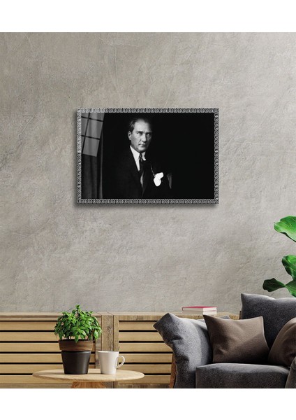 Atatürk Cam Tablo