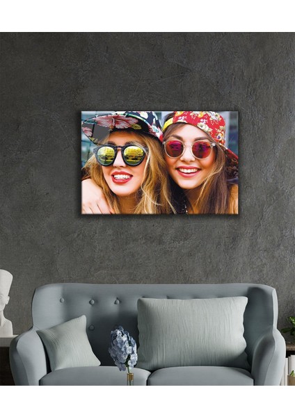 Arkadaşlık Gençlik Cam Tablo Friendship Youth fiyatları