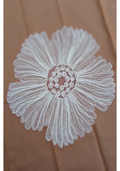 6 Adet Çiçek Yelpaze Krem Gold Simli Bardak Altlığı & Kokteyl Peçetesi fırsatları