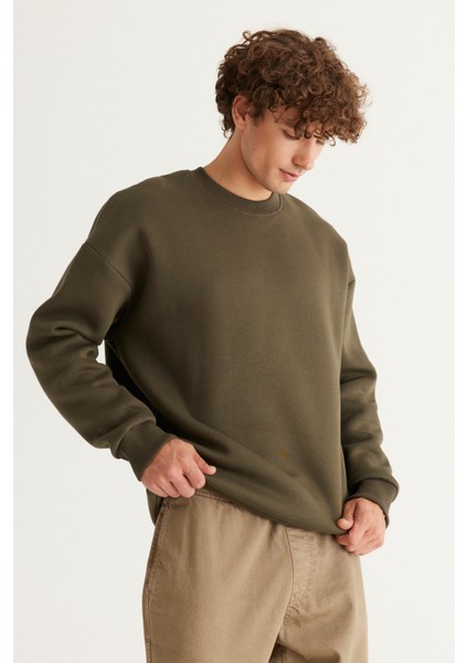Erkek Haki Oversize Fit Bol Kesim Pamuklu Içi Polarlı 3 Iplik Bisiklet Yaka Sweatshirt fiyatları