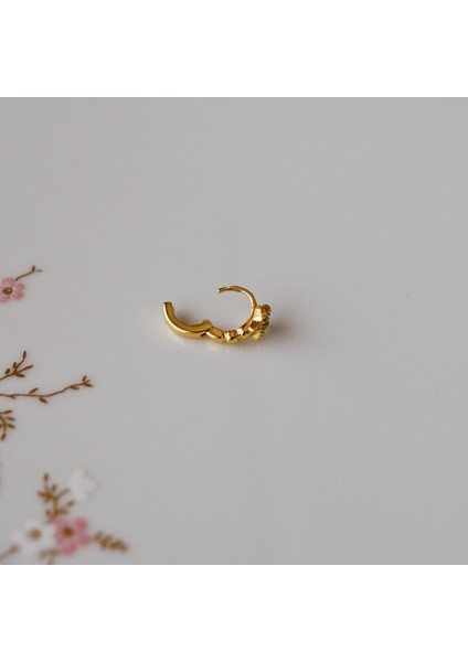 Gold Cerrahi Çelik Yıldız Modelli Halka Tragus Piercing Helix Lob Kıkırdak