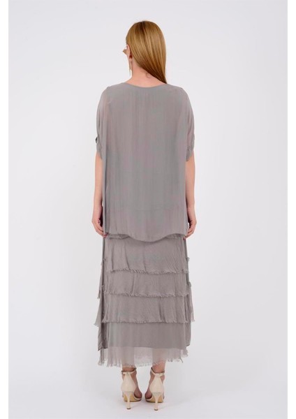 İtalyan 2 Beden Ince Gösteren Yarım Kol Kat Kat Ipek Elbise indirimleri