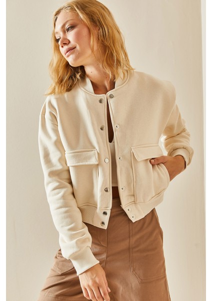 Krem Çıtçıt Düğmeli Crop Bomber Ceket 3YXK4-47551-22 indirimleri