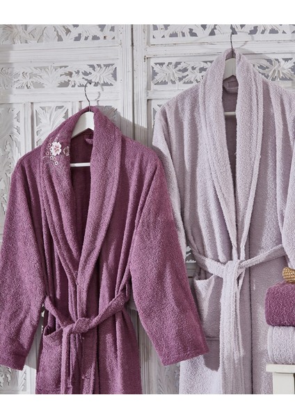 Family Nakışlı Mor & Lila Aile Bornoz Seti 6 Parça Çeyizlik Kadın Erkek Bornoz Banyo Havlu Takımı fiyatları