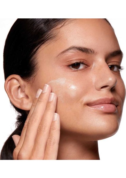 The One Make-Up Pro On Screen Finish Makyaj Bazı modelleri