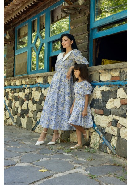 Yakalı Mavi Pastel Çiçekli Balon Kol Kloş Anne Kız Kombini (Tekli Satılmaktadır) fiyatları