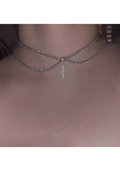 Tüy Sallantılı Zincir Choker Kolye