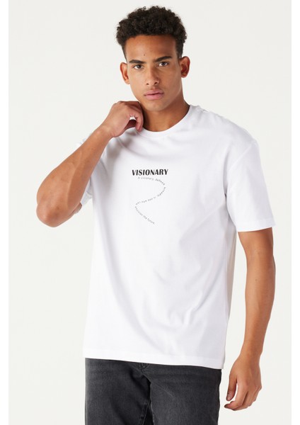 Erkek Beyaz Long Fit Dar Kesim Bisiklet Yaka %100 Pamuk Baskılı Tişört