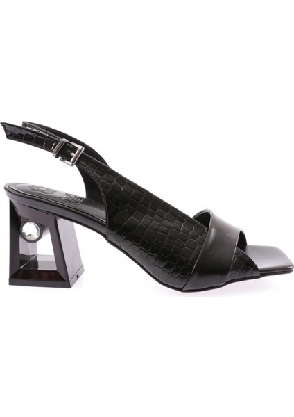 612-23Y Kadin Bantli Topuklu Sandalet