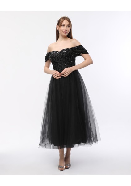 Düşük Kollu Kalp Yaka Pullu Abiye Elbise modelleri