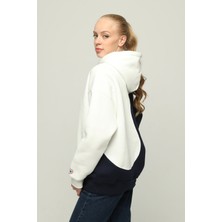 Owut Collection Kadın Oversize Kapüşonlu Sweatshirt