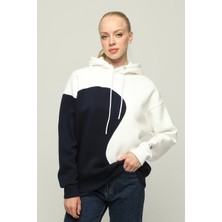 Owut Collection Kadın Oversize Kapüşonlu Sweatshirt