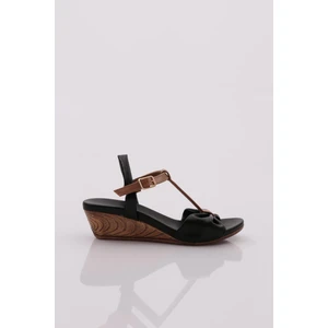 1512 Kadin Kalin Topuk Sandalet